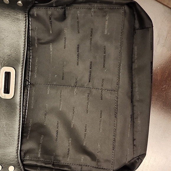 Michael Kors Black Leather Crossbody With Silver Hardware - Picture 15 of 16